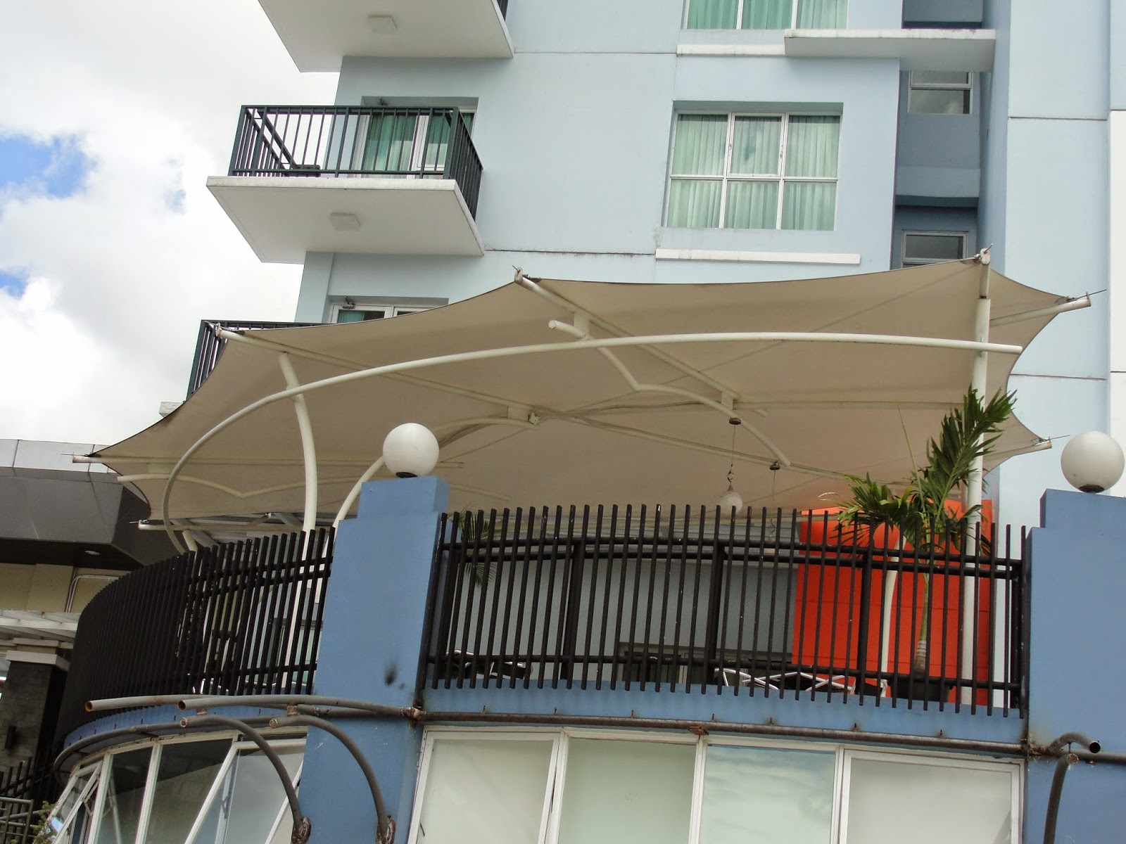 Hasil gambar untuk tenda membrane
